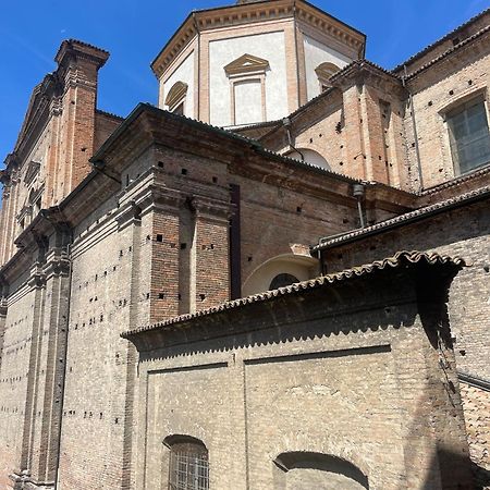 B&B Piazza Duomo Al 55 Voghera Luaran gambar